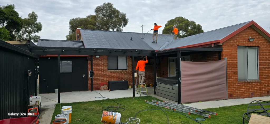 Roof painting melbourne